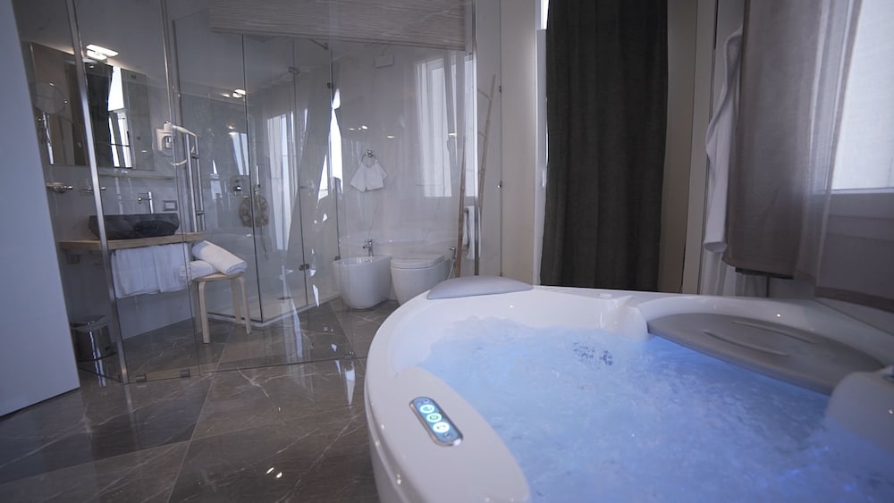 Suite photo 2