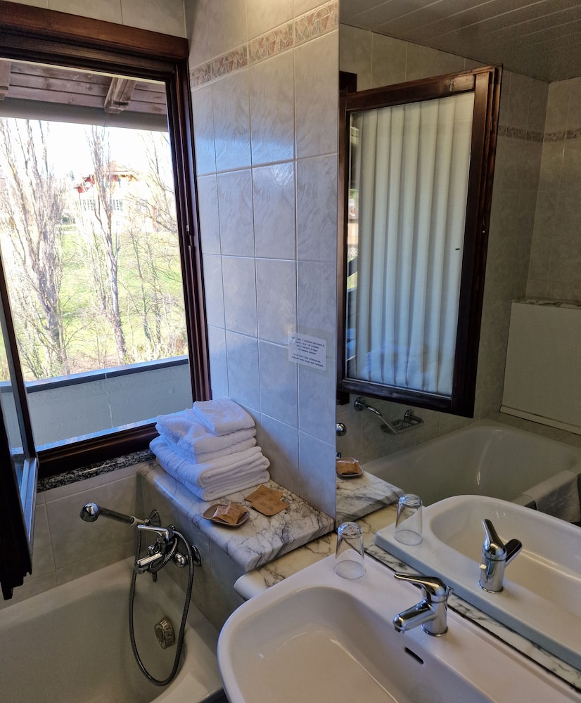 Room photo 3