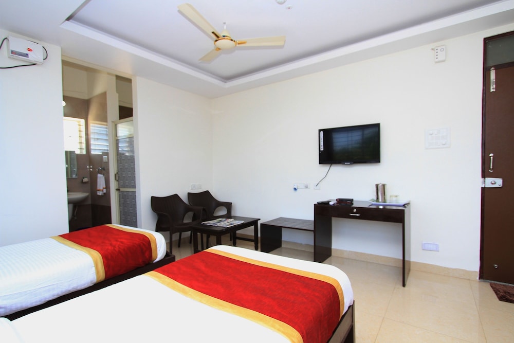 Standard Double Or Twin Room, 1 Double Bed, Private Bathroom photo 1