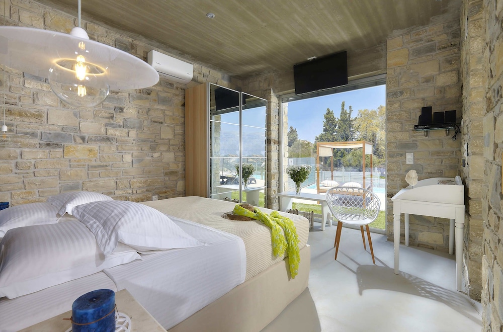 Luxury Villa, 2 Bedrooms photo 1