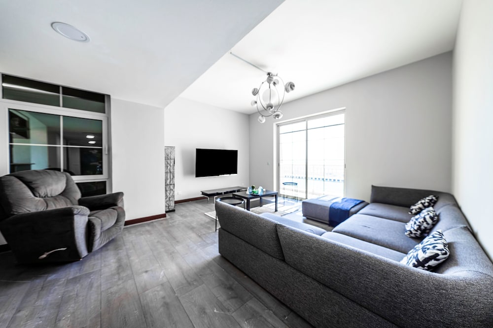 Apartment, 3 Bedrooms, Balcony photo 2