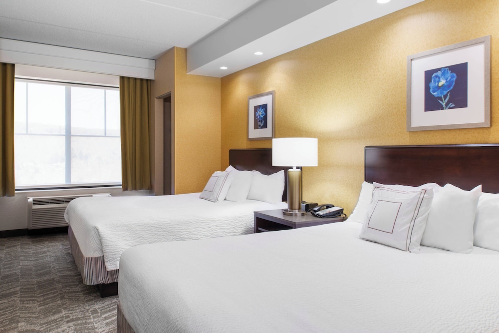 Suite, Multiple Beds