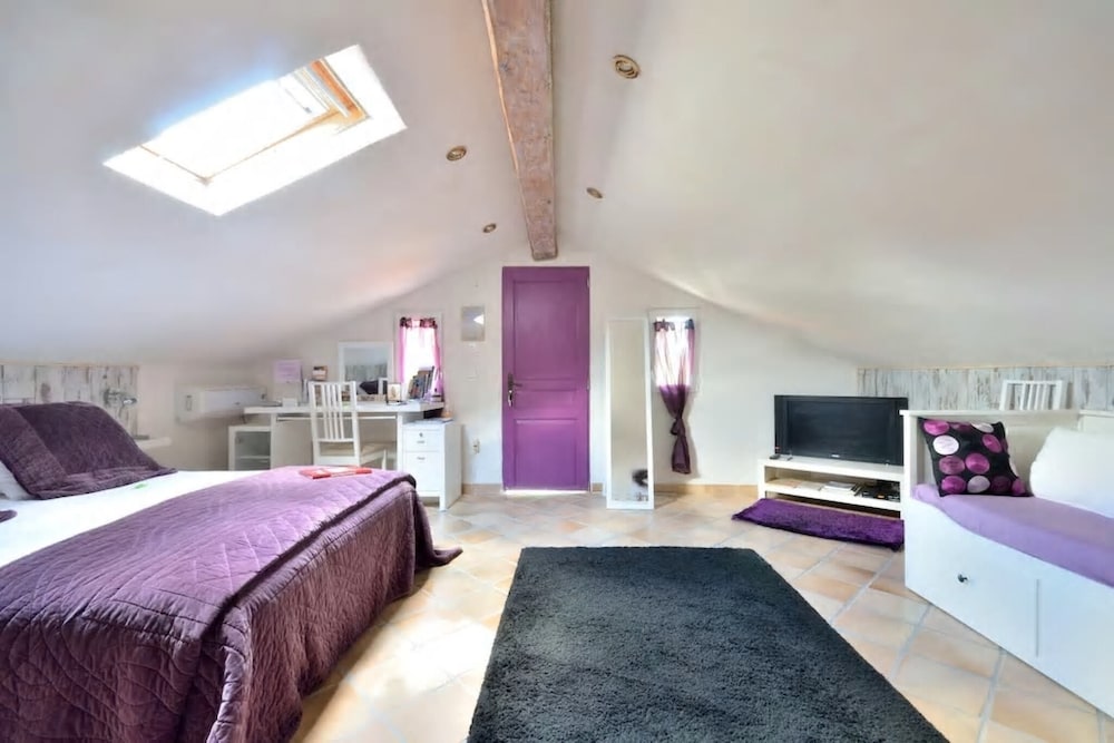 Family Double Room, Ensuite (Jacuzzi) photo 3