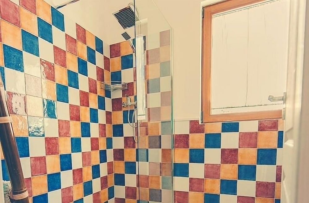 House (Blue) photo 3