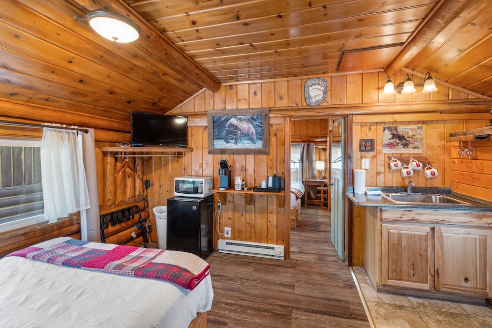 Elk Cabin #12 photo 3