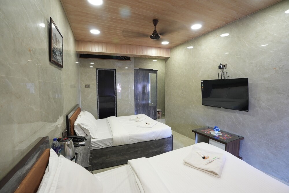 Superior Quadruple Room