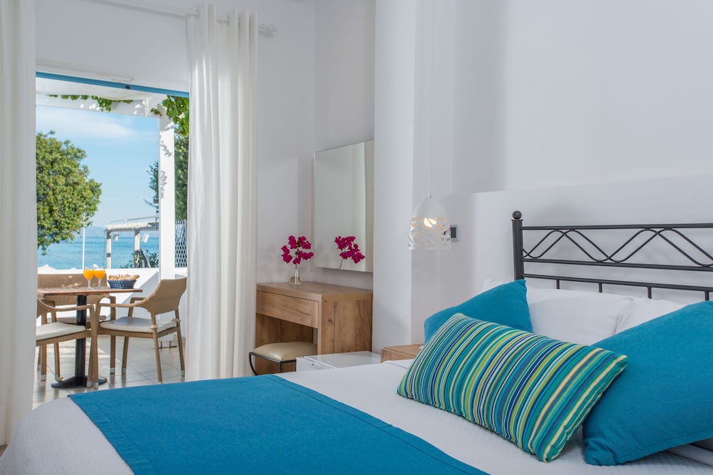 Classic Double Room, Sea View - Photo 1