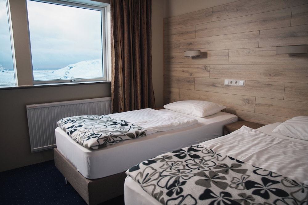 Standard Double or Twin Room photo 3