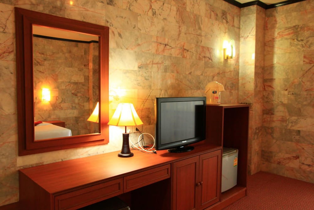 Superior Twin Room - Photo 12