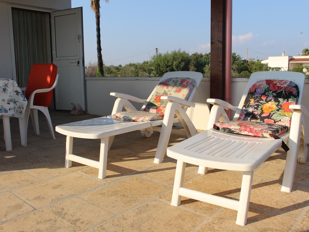 Studio, Partial Sea View photo 2