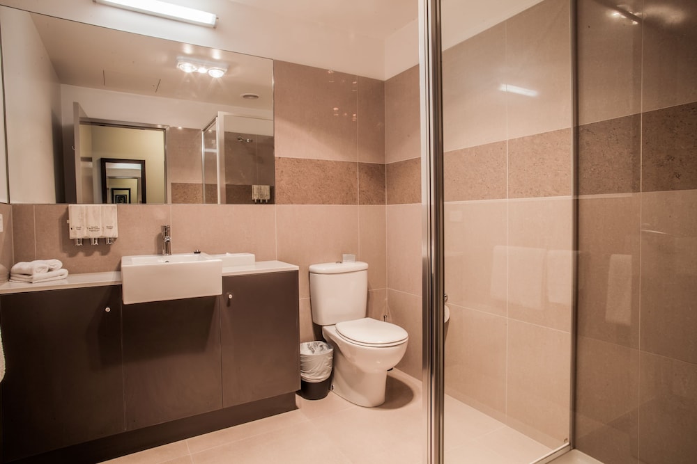 Deluxe Two Bedroom Suite photo 2