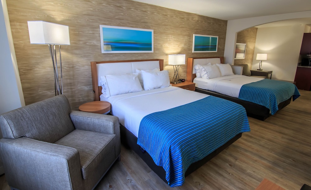 Suite, 2 Queen Beds