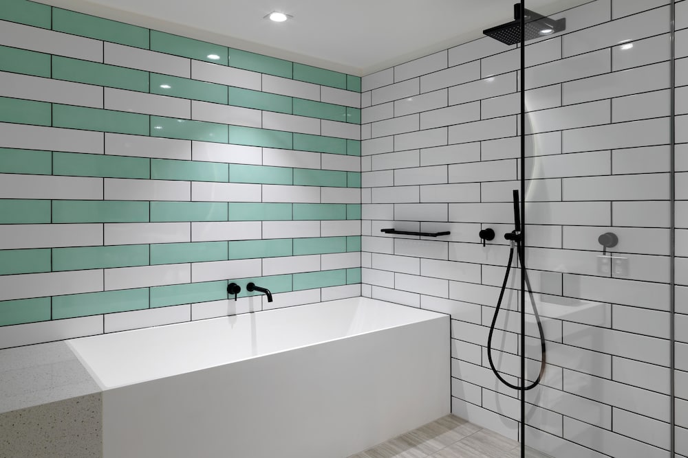 QT Atrium Suite thumbnail 6
