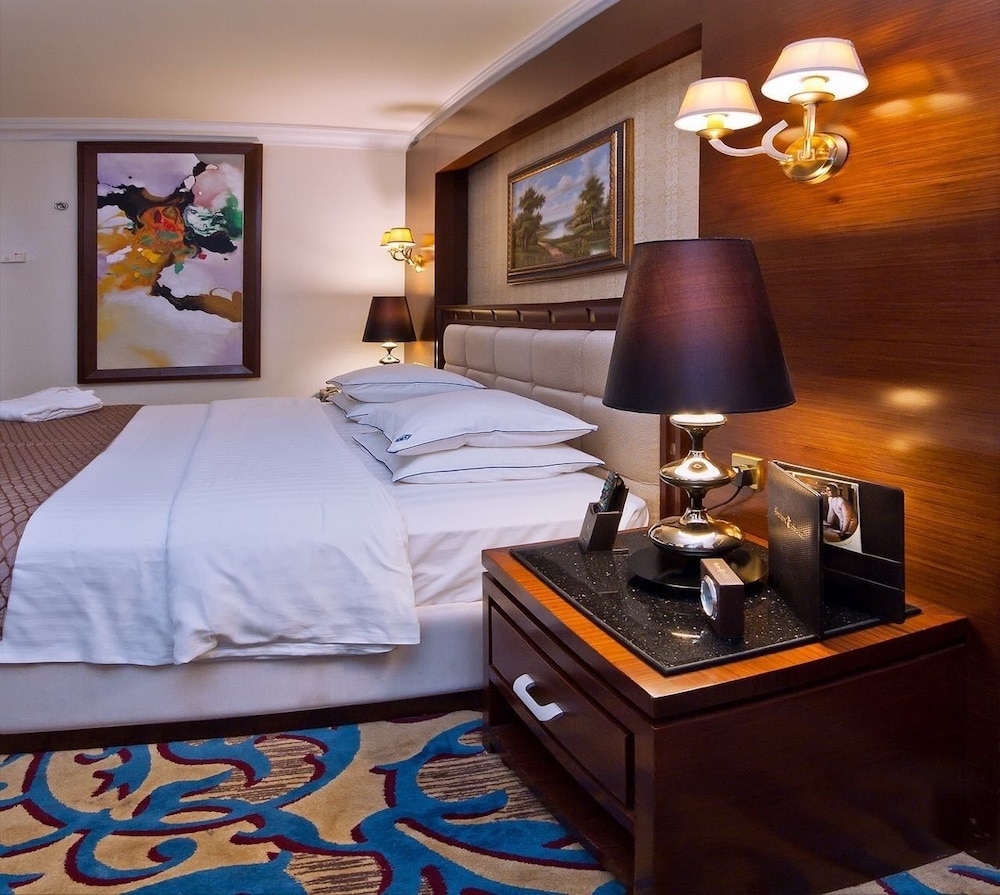 Classic Double Room - Photo 3