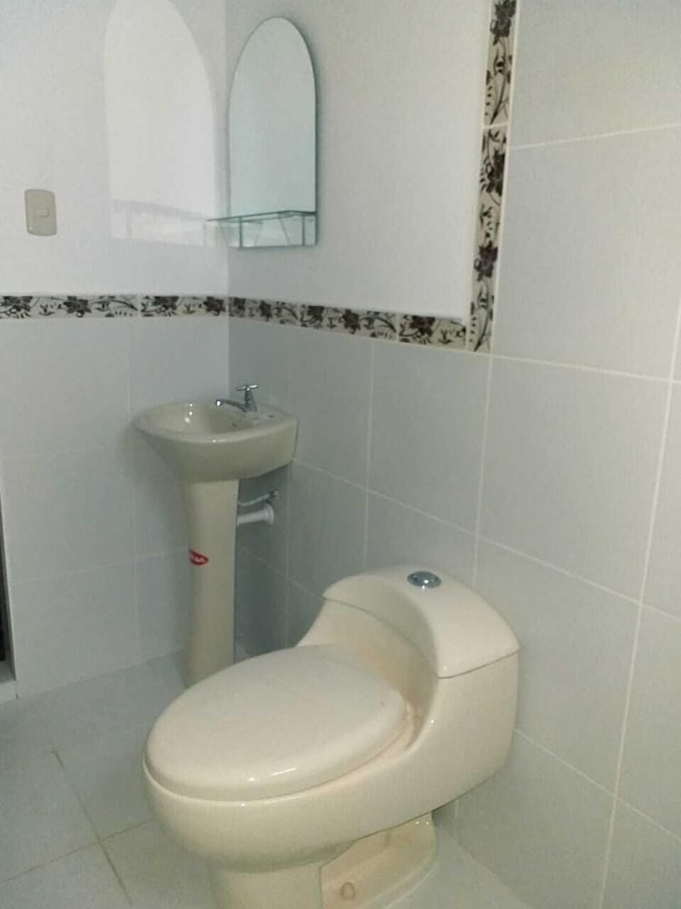 Basic Double Room photo 2