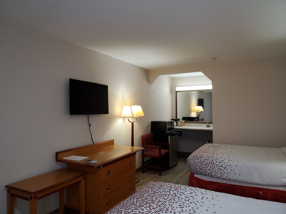 Double Room (2 double beds ) photo 3