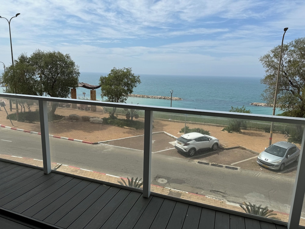 Superior Apartment, 3 Bedrooms, Non Smoking, Sea View photo 3