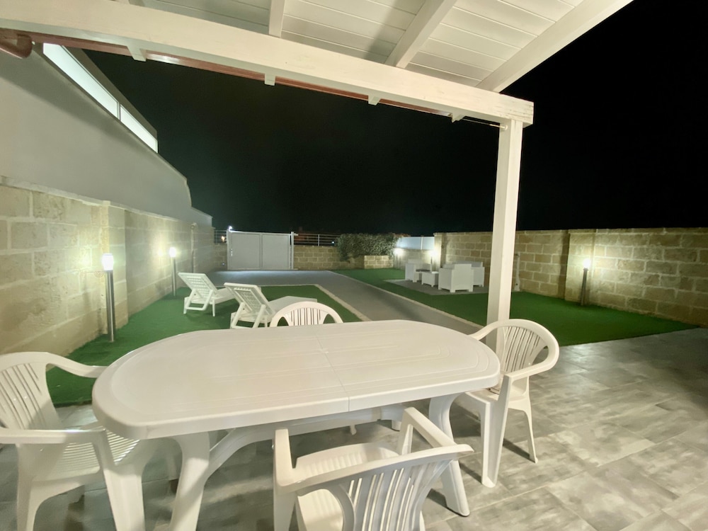 Villa Noire 'bare 900 meter fra de krystalklare vand i Salento, Billede 26