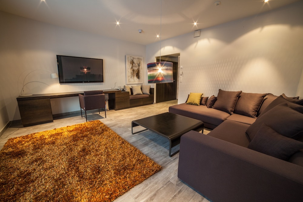 Suite, Sauna, Mountain View photo 1