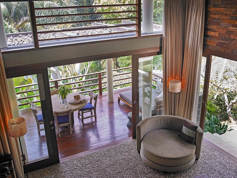 Duplex, 2 Bedrooms, Private Pool thumbnail 5