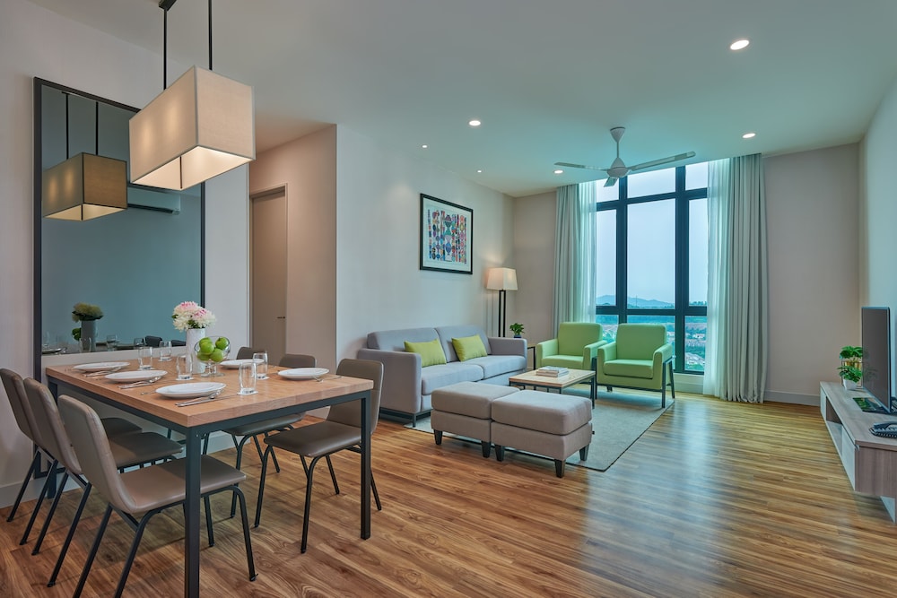 Superior Apartment, Multiple Beds