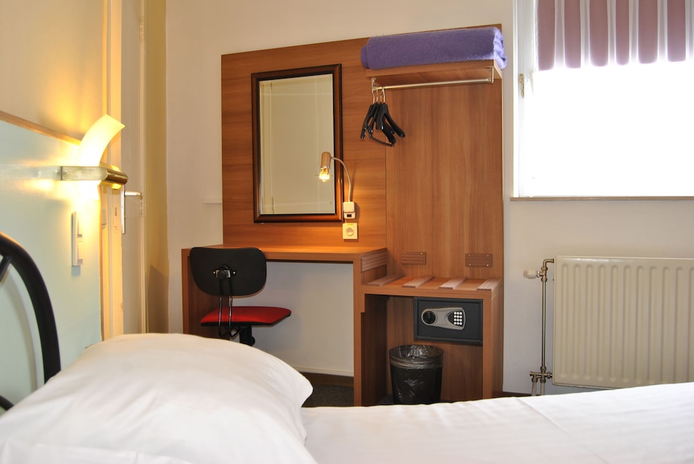 Comfort Triple Room photo 2