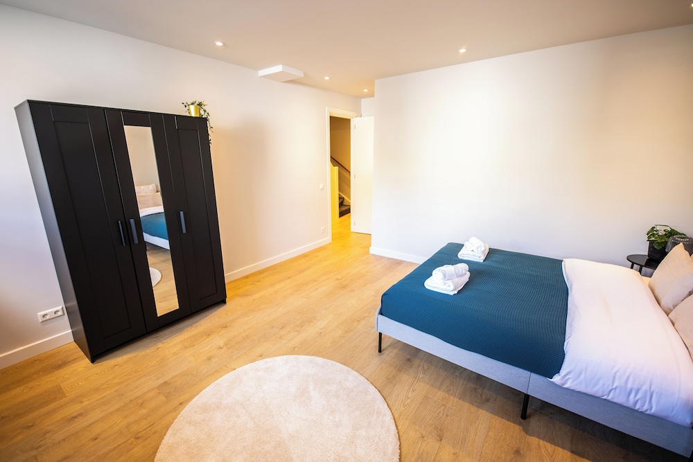 Room photo 2