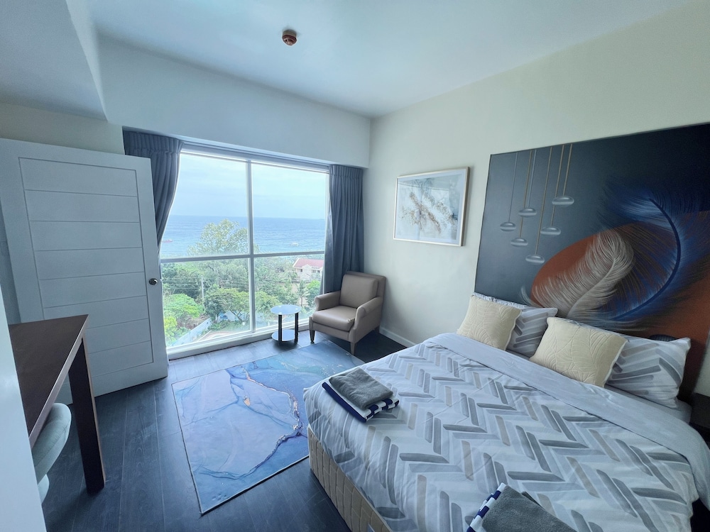 Panoramic Apartment photo 2