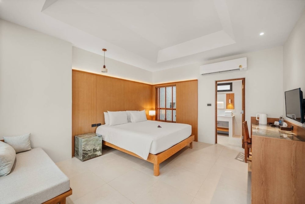 Executive Room photo 2