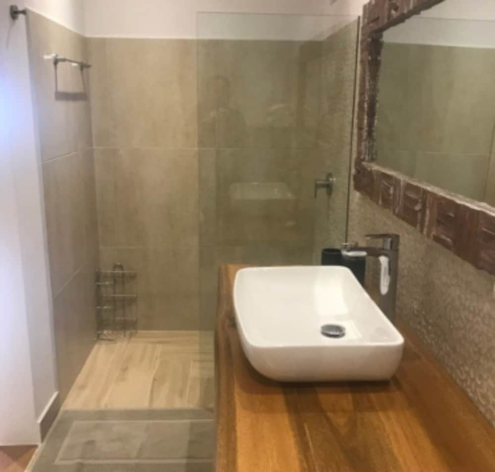 Double Room with jungle view without Balcony photo 2