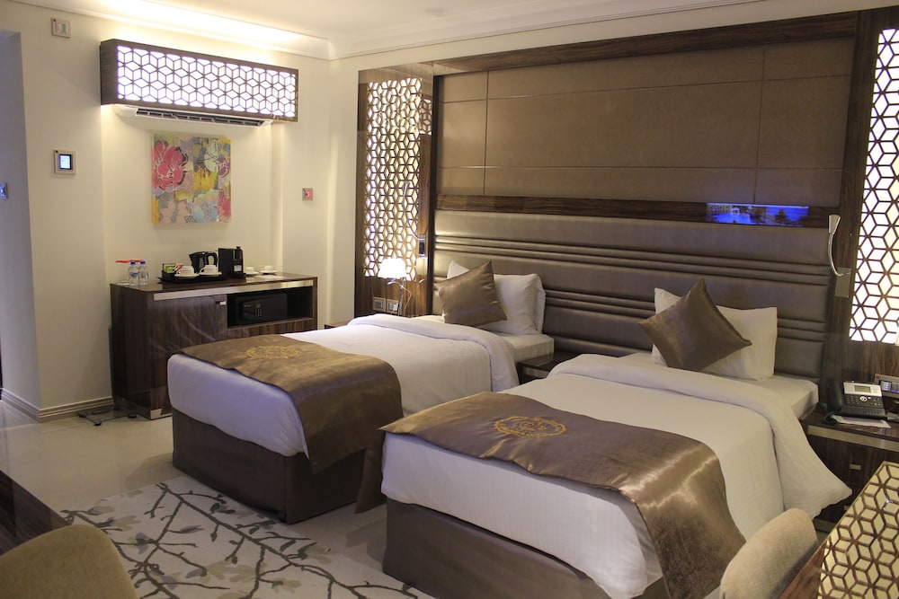 Deluxe Twin Room - Photo 1