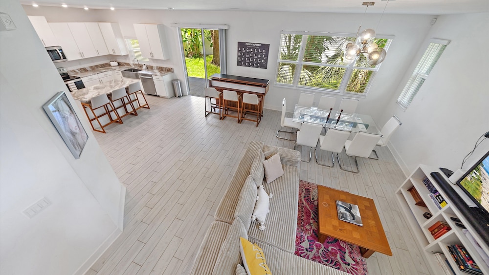 House, 4 Bedrooms