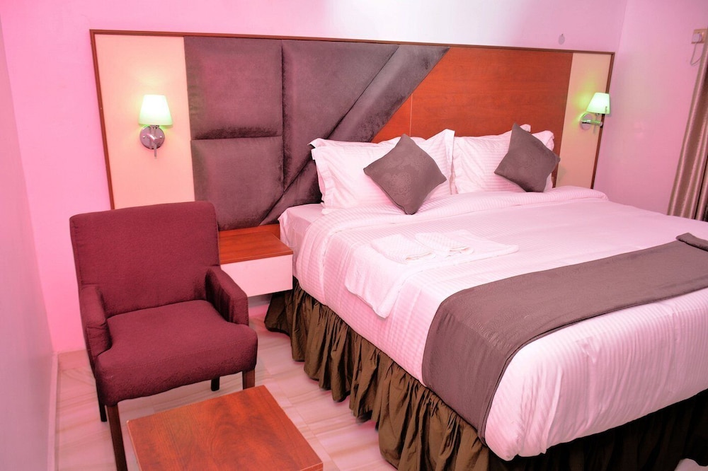 Classic Room, City View photo 2