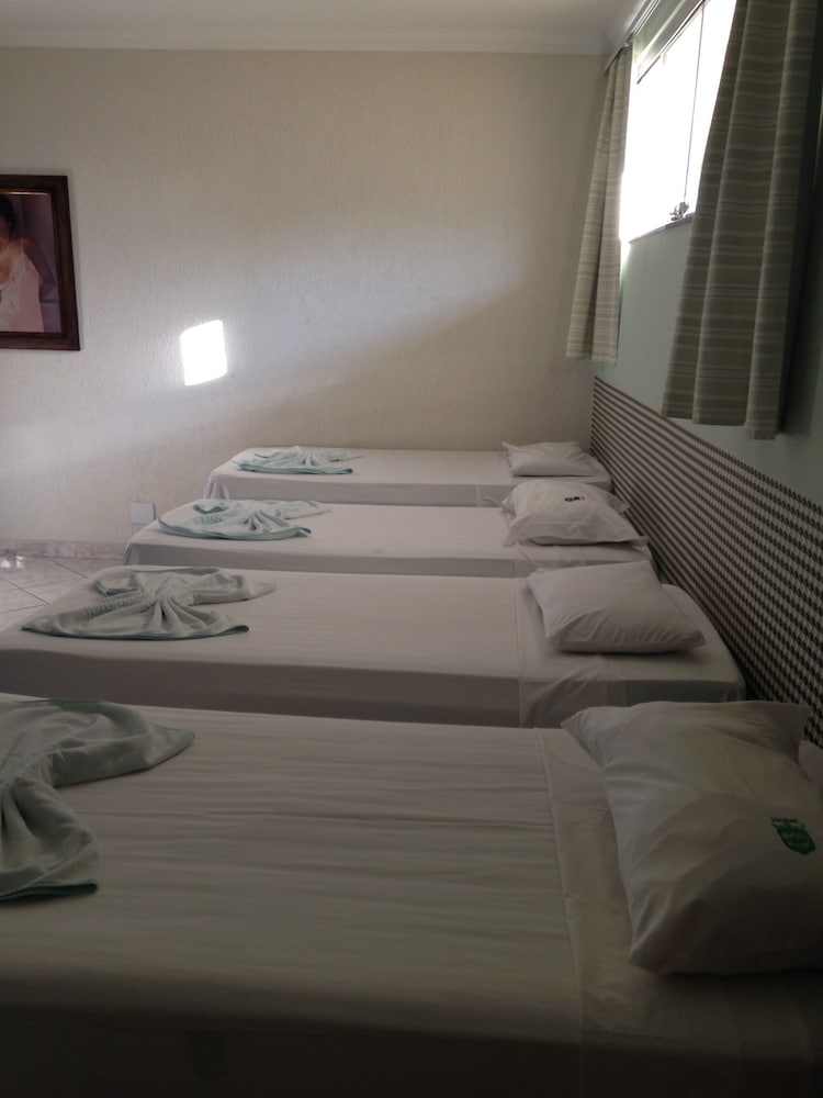 Quarto Quádruplo - Cama de Solteiro