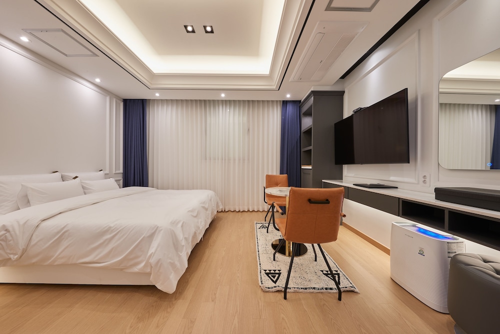 Basic Double Room - Photo 4