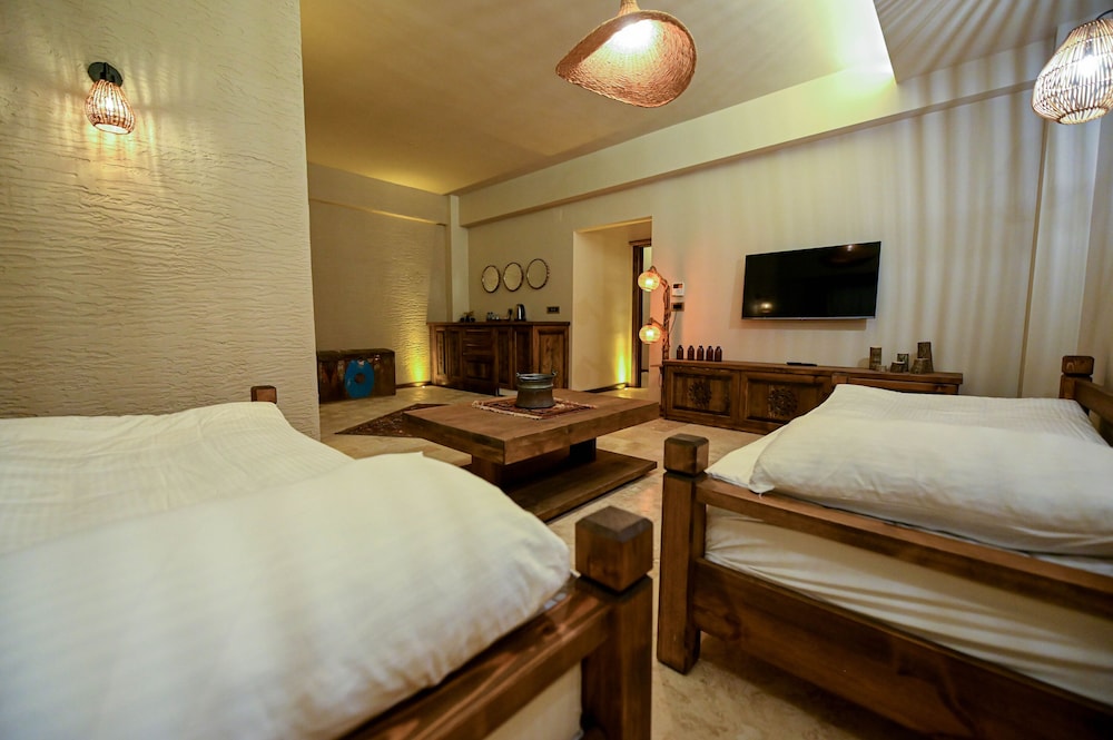 Family Suite - Photo 8