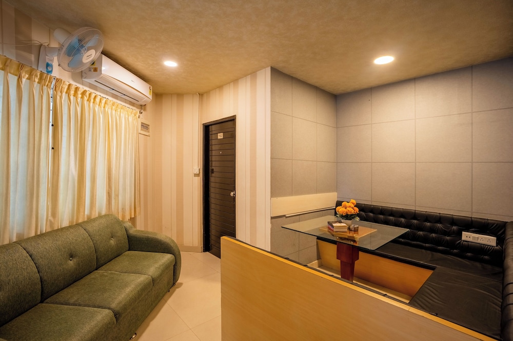 Superior Apartment, 3 Bedrooms, 2 Bathrooms photo 3
