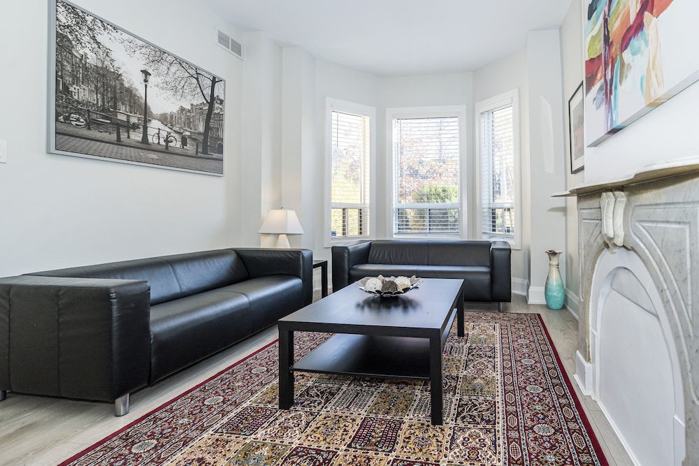 Deluxe Apartment, 2 Bedrooms, Kitchen, Garden View (Lippincott Suite)
