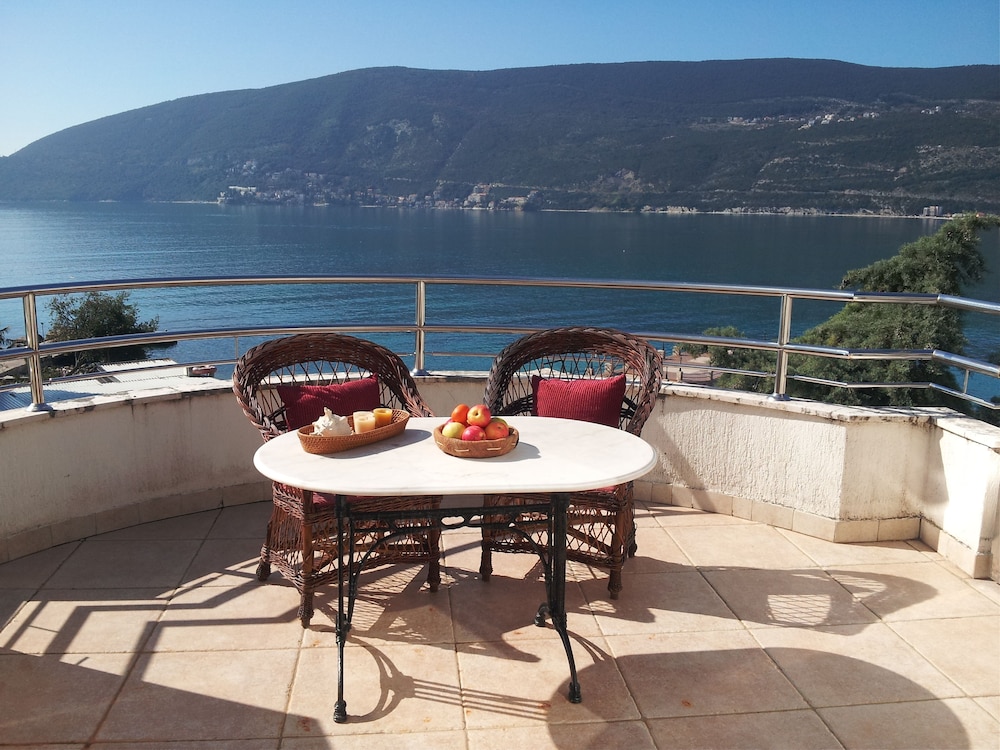 Studio, Balcony, Sea View photo 3