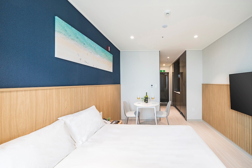 [Breakfast for 2 PKG] [No Parking] City View Standard Double