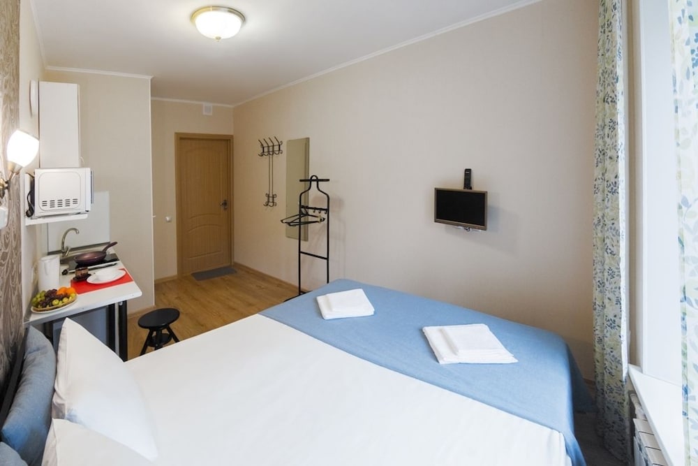 Classic Room, Refrigerator & Microwave, Ground Floor photo 3