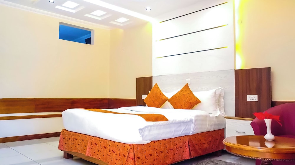 Deluxe Single Room