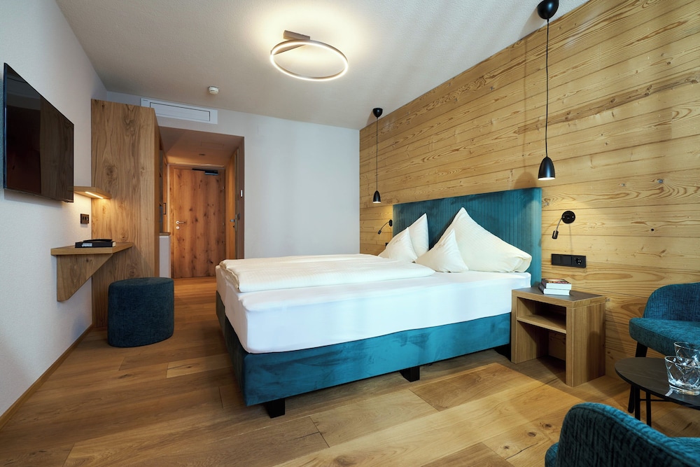 Exclusive Double Room, Balcony