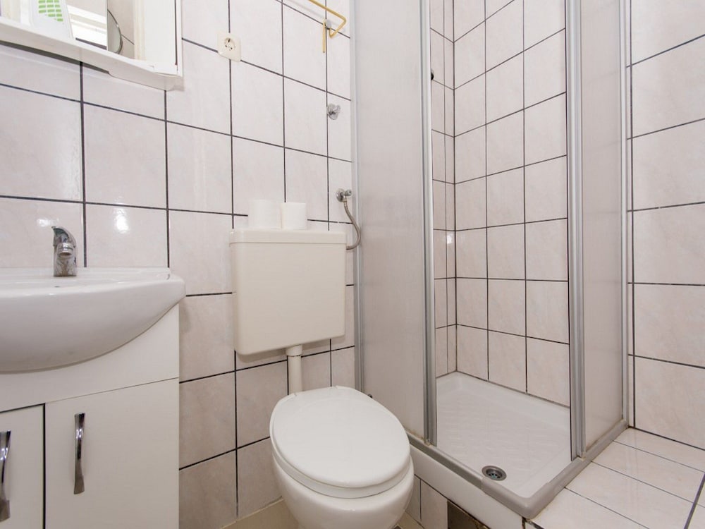 Studio (Studio (2 Adults)) photo 2