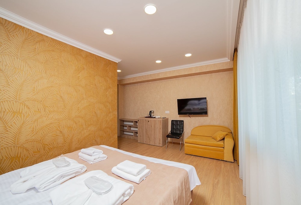 Standard Double Room, Mountain View photo 3
