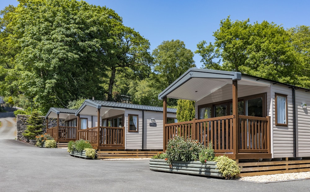Snowdon Spa Caravan With Hot Tub photo 3