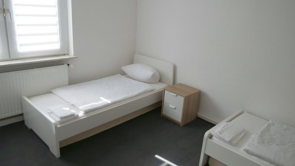 Apartment (Cleaning Fee EUR 80) photo 2