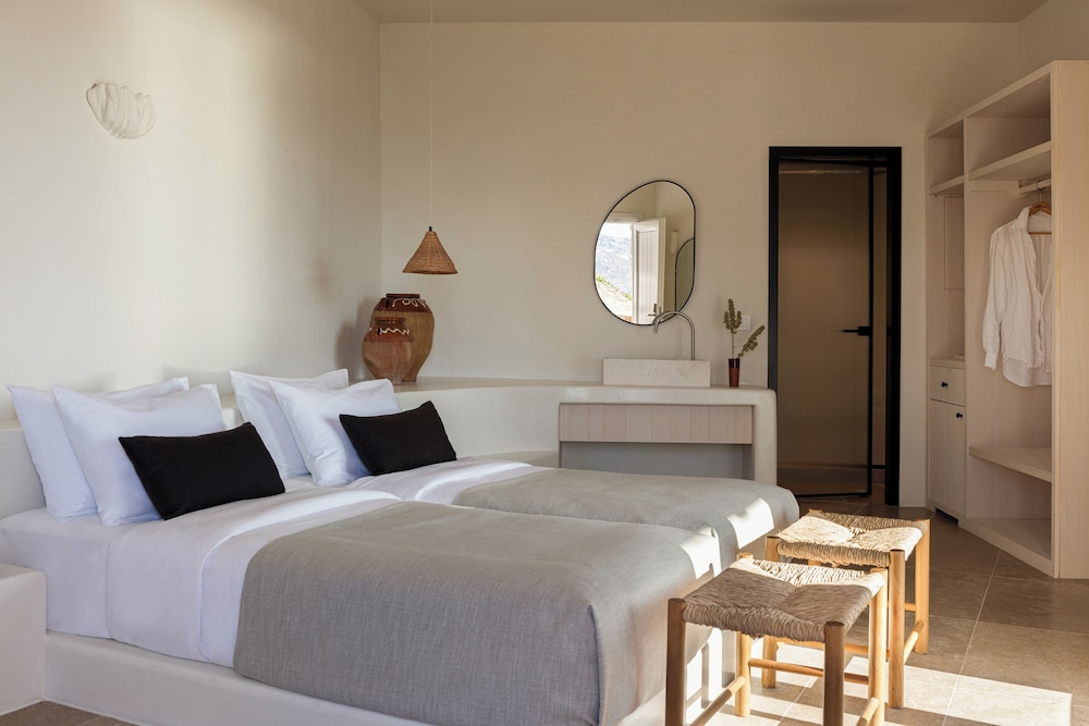 Deluxe Double Room, Sea View photo 2