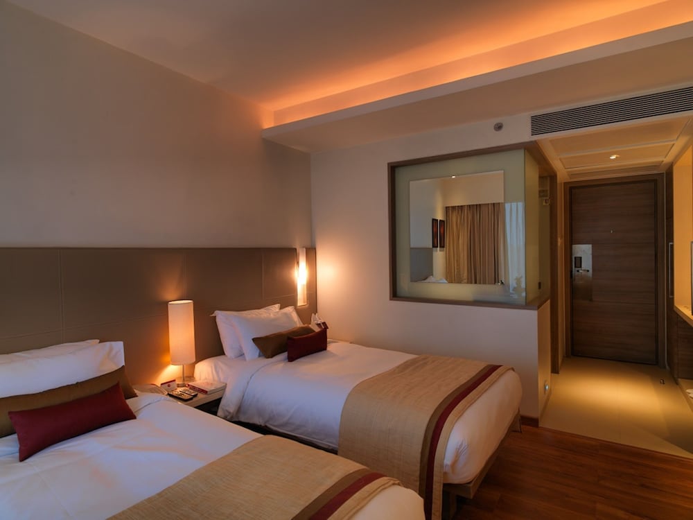 Superior Room, 2 Twin Beds - Photo 3