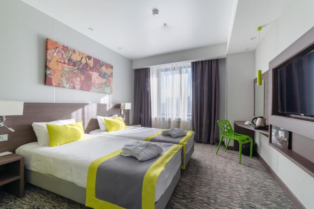 Superior Double or Twin Room photo 2